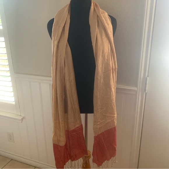 Gorgeous  elegant sheer tan and reds scarf lightw fabric - Picture 2 of 4